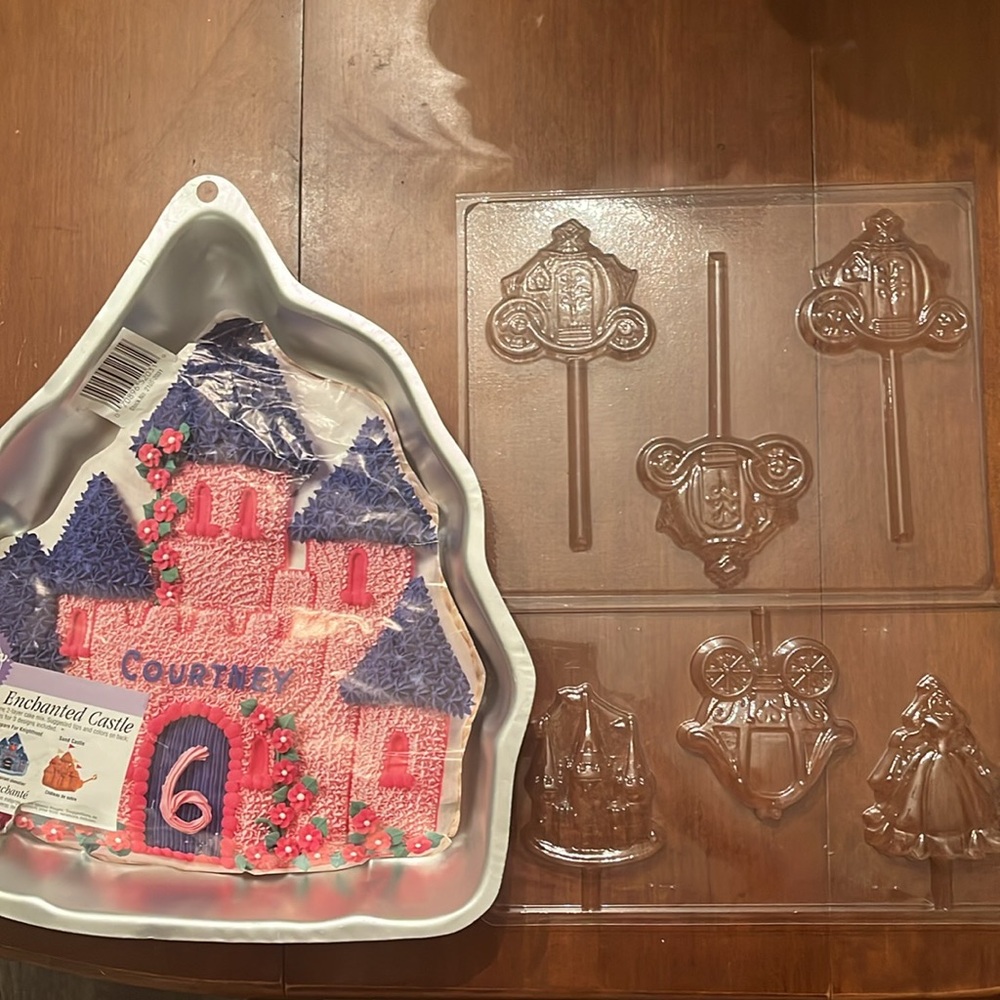 Wilton Enchanted Castle cake pan and 2 chocolate molds